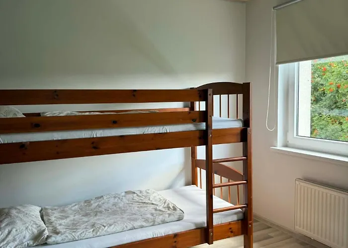 Modern Cozy 2 Bedroom Near Center Daire *